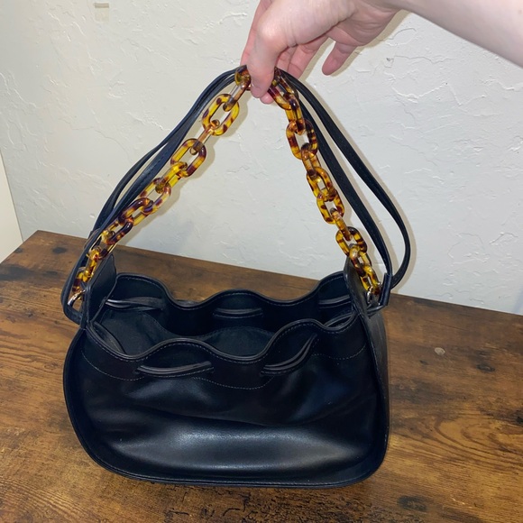 Oak And Fort shoulder bag in black color - Picture 2 of 9